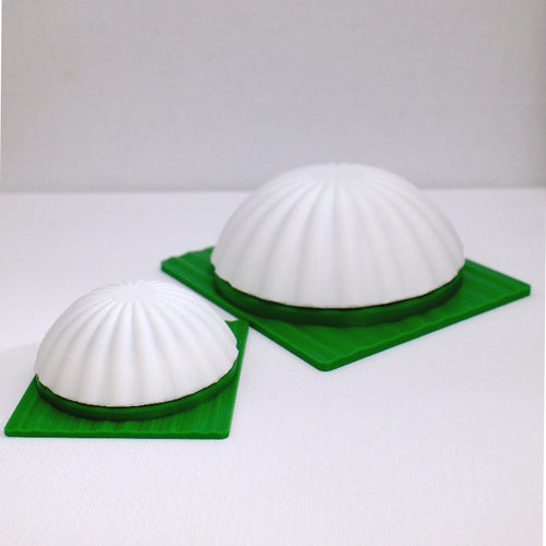 Kueh tutu  container