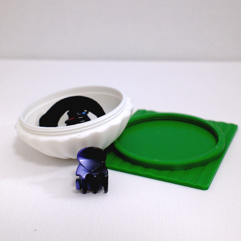 Kueh tutu  container